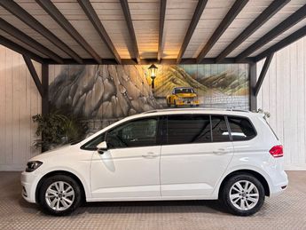  Voir d&eacute;tails -Volkswagen Touran 2.0 TDI 150 CV CONFORTLINE DSG 7PL &agrave; Charentilly (37)