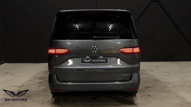 Volkswagen Multivan MINIBUS 1.4 E-HYBRID 218H 150 PHEV HYBRI Gris de 2022