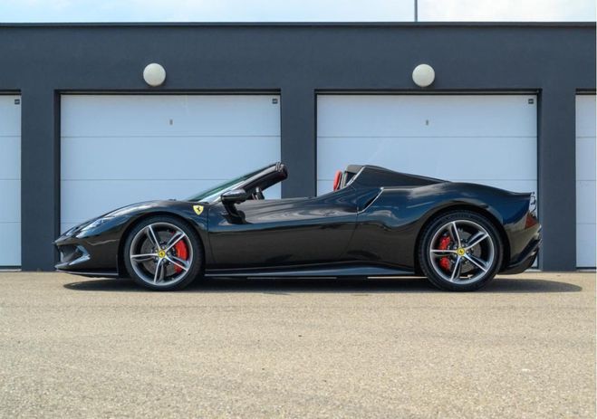 Ferrari 296 GTB GTS Noir de 2024