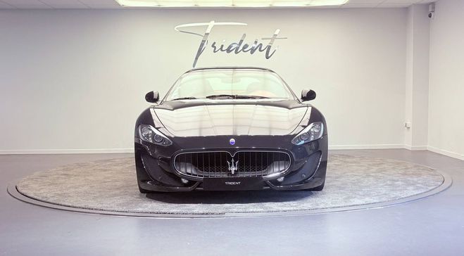 Maserati Gran Turismo 4.7 V8 460 Sport A Noir de 2014