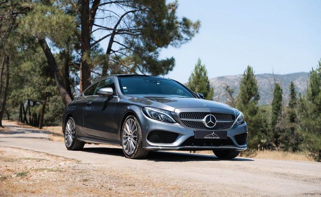 Mercedes Classe C Coupe Sport 220d toit 360 keyless Gris de 2018