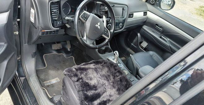Mitsubishi Outlander hybride rechargeable Noir de 2014