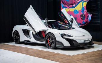  Voir d&eacute;tails -Mclaren 675LT Coup� 3.8 V8 bi-turbo 675ch | 500 exempl &agrave; Saint-Michel-sur-Orge (91)