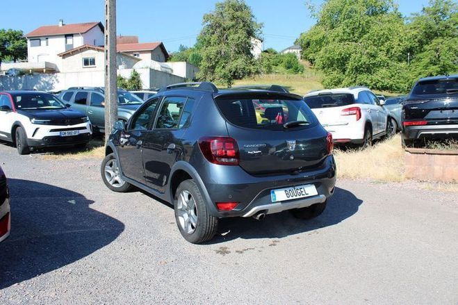Dacia Sandero III STEPWAY 90 CV TCE TURBO CAM�RA LEDS  Gris de 2019