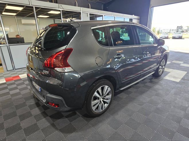 Peugeot 3008 1.6 BlueHDi 120ch Style II S&S GRIS de 2016