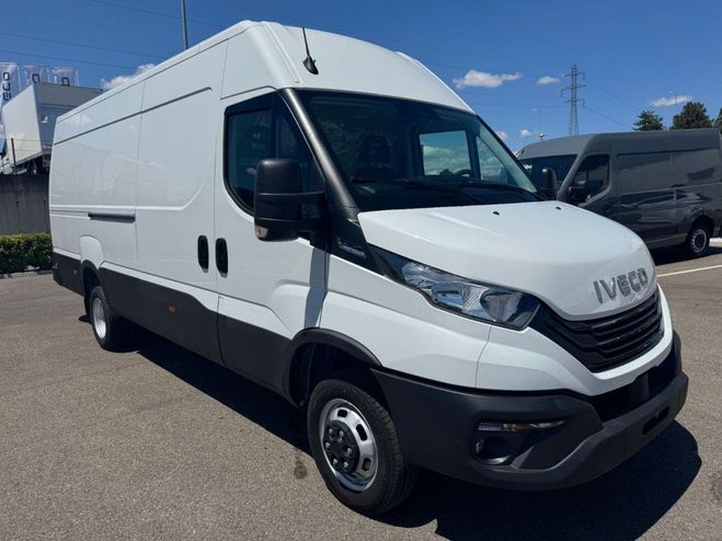 Iveco Daily 35C18 A8 180CV L4 16 M3 Blanc de 2026