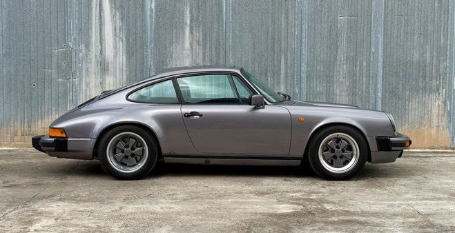 Porsche 911 Carrera 3.2 Coup� Gris Meteor L961 Gris de 1986
