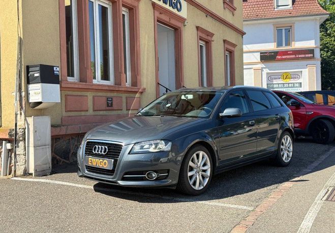 Audi A3 Sportback 1.4 TFSI 125 AMBITION RADAR DE Gris de 2012