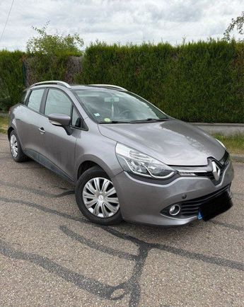  Voir d&eacute;tails -Renault Clio IV Estate 1.5 dCi Energy eco2 S&S 90 cv &agrave; Peltre (57)