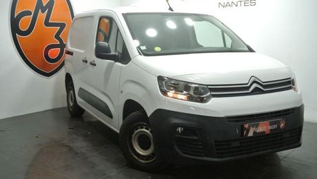 Citroen Berlingo VAN M 650 BLUEHDI 100 S&S BVM5 CLUB 1ere 2020 d'occasion a  La Haie-Fouassi�re (44)