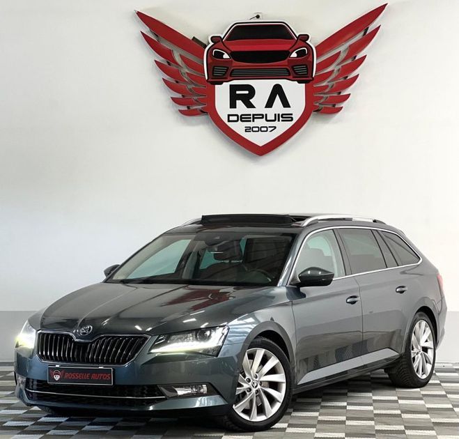 Skoda Superb 2.0 TSI 280CH DSG 4x4 Sportline Gris M�tallis� de 2016