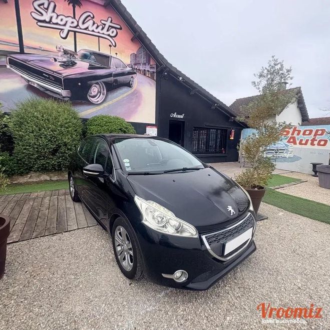 Peugeot 208 GENERATION-I 1.6 E-HDI 90 ALLURE Noir de 2012