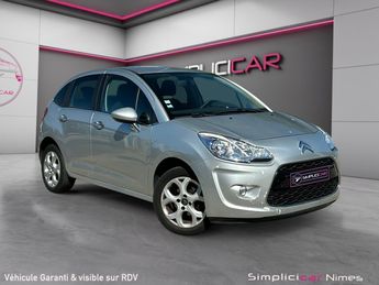  Voir d&eacute;tails -Citroen C3 II 1.4I Feel &agrave; N�mes (30)