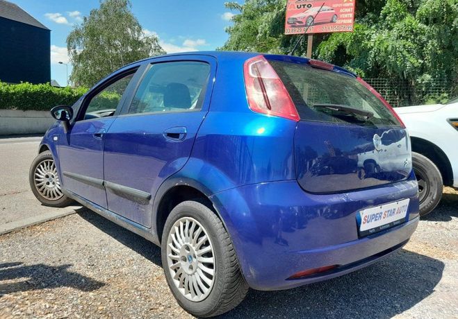 Fiat Punto grande 1.4 8v active 2006 Bleu de 2006