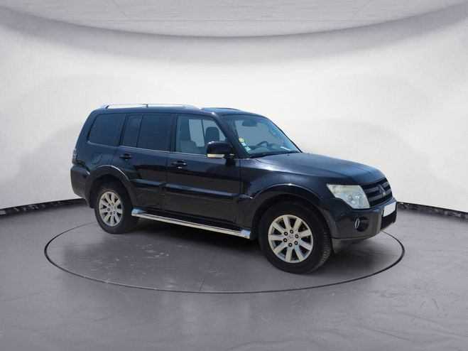 Mitsubishi Pajero 3.2 DI-D200 FAP INSTYLE BA LONG Noir de 2011