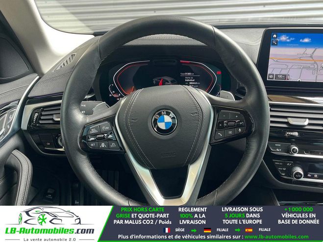 BMW Serie 5 530i 252 ch BVA Noir M�tallique de 2022