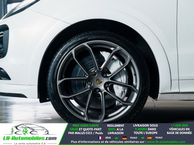 Porsche Cayenne Turbo 4.0 V8 550 ch  BVA Blanc Mate de 2020