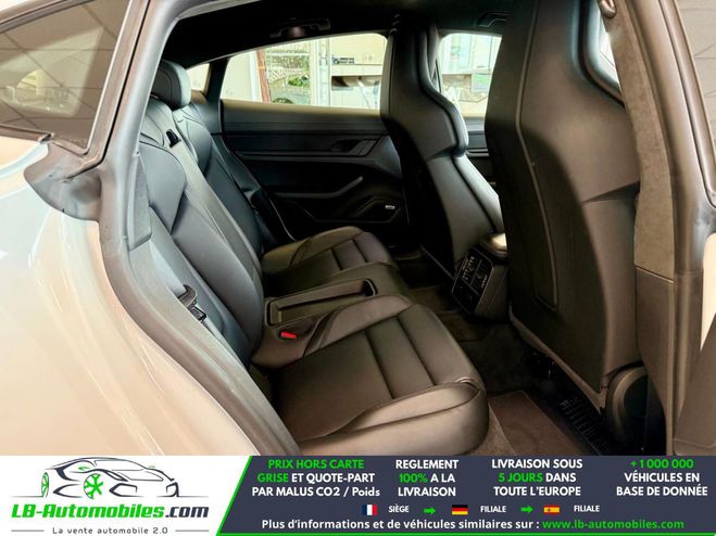 Porsche Taycan Turbo 680 ch Blanc M�tallique de 2020