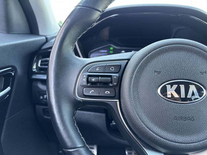 Kia Niro 1.6 GDI 105 CH ISG + ELECTRIQUE 43.5CH P GRIS F de 2019