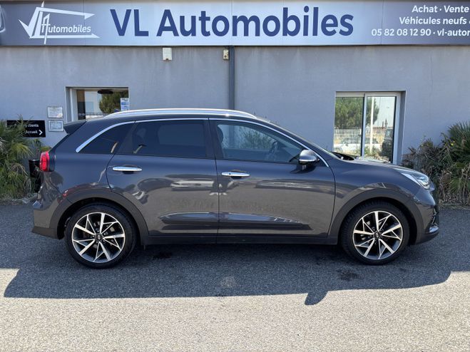 Kia Niro 1.6 GDI 105 CH ISG + ELECTRIQUE 43.5CH P GRIS F de 2019