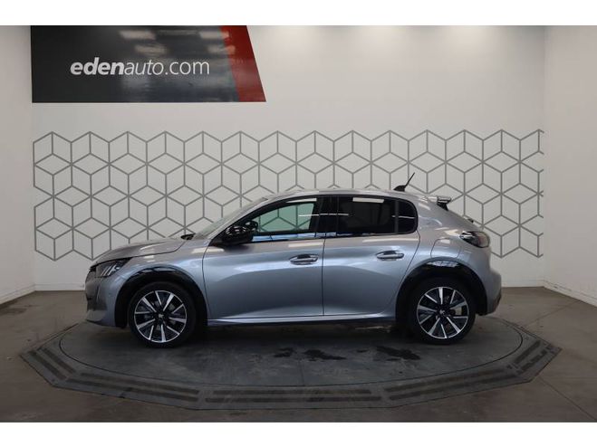 Peugeot 208 PureTech 100 S&S BVM6 GT gris de 2021