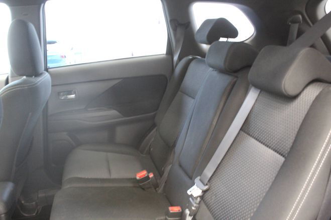 Mitsubishi Outlander Outlander 2.2 DI-D 150 4WD Intense Navi  Noir de 2018