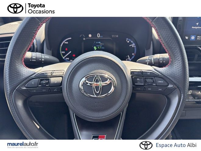 Toyota Yaris Yaris Cross Hybride 116h 2WD GR SPORT 5p Grey de 2023