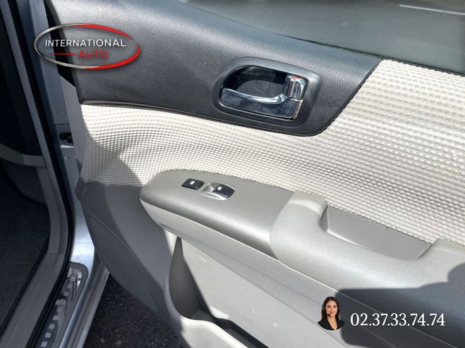 Kia Carnival 2.9 CRDI185 EX PK ELECTRIQUE GRIS CLAIR  de 2007