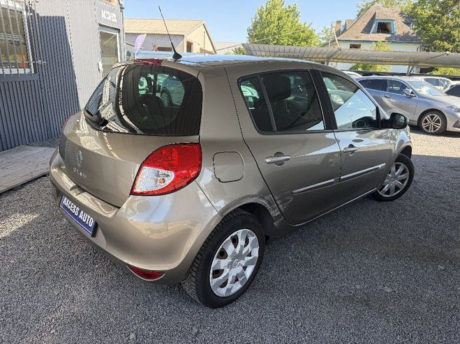 Renault Clio III dCi 70 eco2 Dynamique Beige de 2009