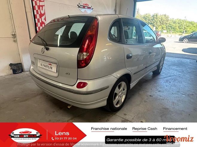 Nissan Almera Tino 2.2 DCI OPIO Gris de 2004