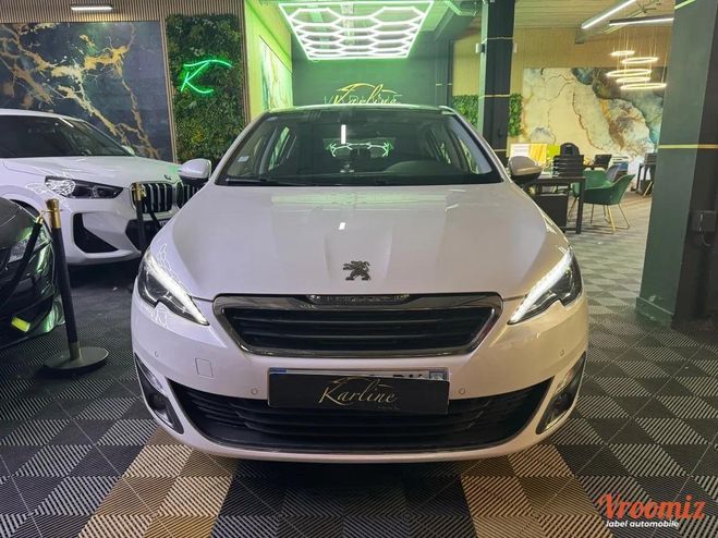 Peugeot 308 GENERATION-II 1.2 PURETECH 130 cv ALLURE Blanc de 2014
