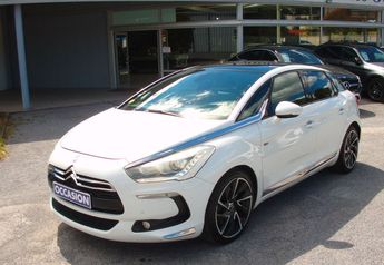 Voir d&eacute;tails -Citroen DS5 HYBRID4 SPORT CHIC ETG6 200ch 4WD &agrave; Mont-de-Marsan (40)