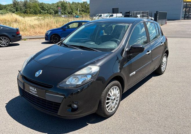 Renault Clio III 1.5 DCI EXPRESSION 75 CH Noir de 2011