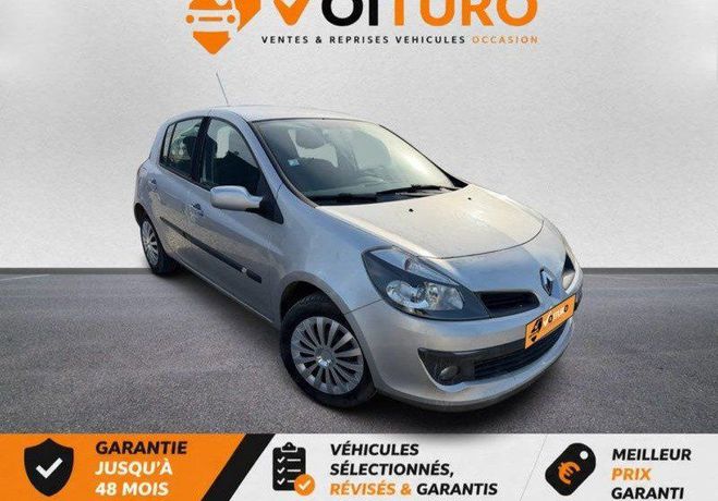 Renault Clio 3 5 Portes 1.4 i 16V 98 cv,R�vis�e,Suivi Autre de 2005