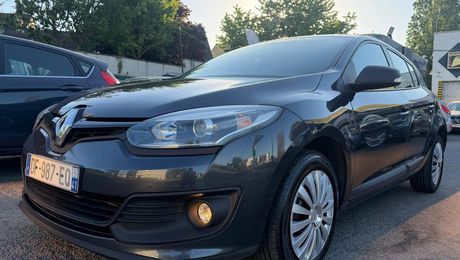 Renault Megane 1.5 dCi 95 cv 2014 d'occasion a Magnanville (78)