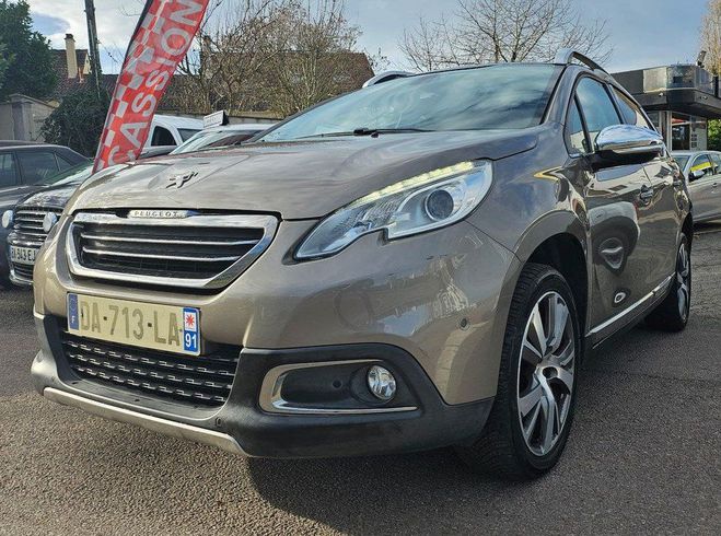 Peugeot 2008 1.6 e-HDi Feline Cuivre Autre de 2013