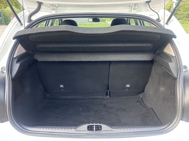 Citroen C3 III 1,2 PURETECH 83 S&S FEEL BUSINESS Blanc de 2019