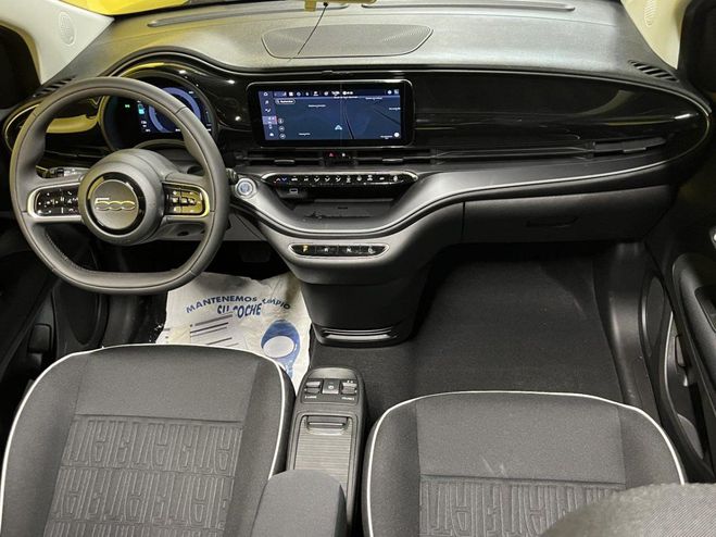 Fiat 500 Cabriolet Electrique 42 kWh / CAMERA / G Noir de 2023