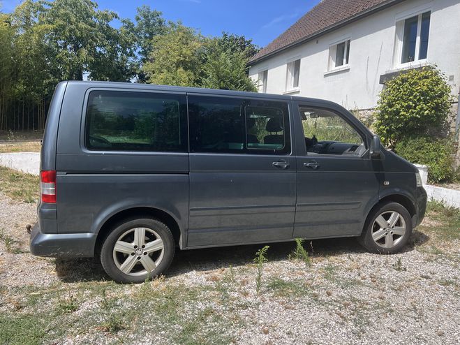Volkswagen Multivan  carat 7 places   de 2009