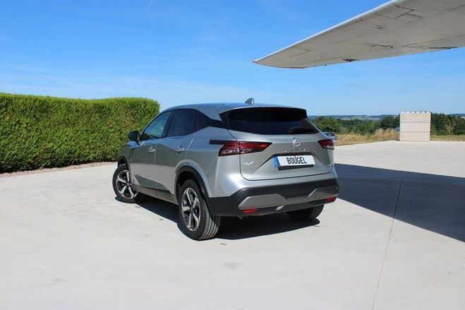 Nissan Qashqai VI MILD HYBRID 158 CV N-CONNECTA GPS 3D  Gris de 2024