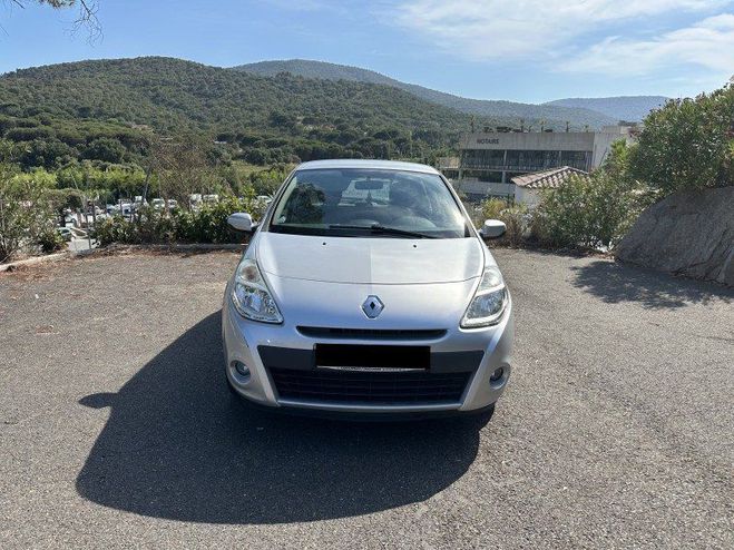 Renault Clio III 1.2 TCE 100CH 20TH EURO5 5P Gris C de 2010