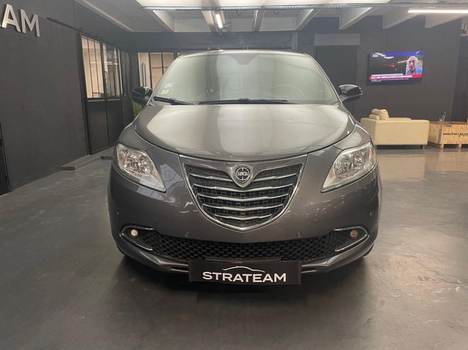 Lancia Ypsilon Elefantino Pack Gris de 2014