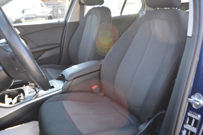 BMW Serie 1 (F40) 118DA 150CH BUSINESS DESIGN BLEU F de 2023