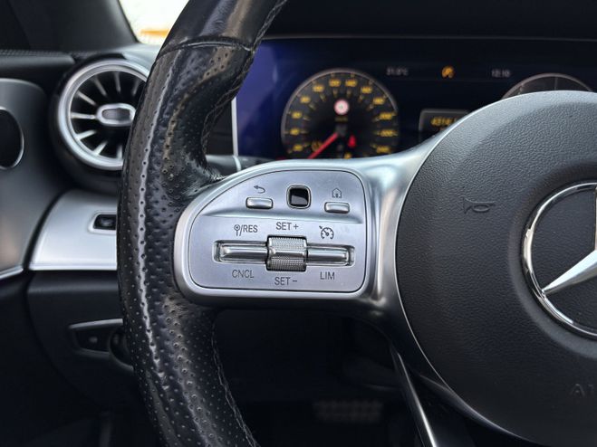 Mercedes Classe E 220 D 194 CH AMG LINE 9G-TRONIC GRIS F de 2019