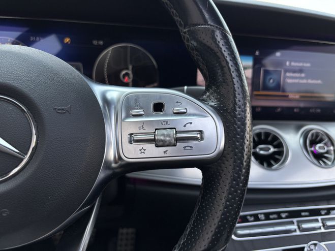 Mercedes Classe E 220 D 194 CH AMG LINE 9G-TRONIC GRIS F de 2019