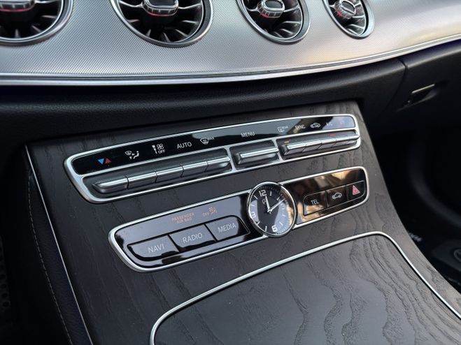 Mercedes Classe E 220 D 194 CH AMG LINE 9G-TRONIC GRIS F de 2019
