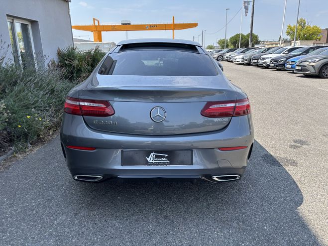 Mercedes Classe E 220 D 194 CH AMG LINE 9G-TRONIC GRIS F de 2019