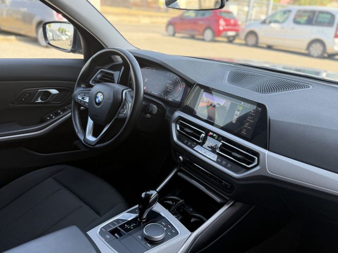 BMW Serie 3 (G21) 318DA 150 CH BUSINESS DESIGN GRIS C de 2022