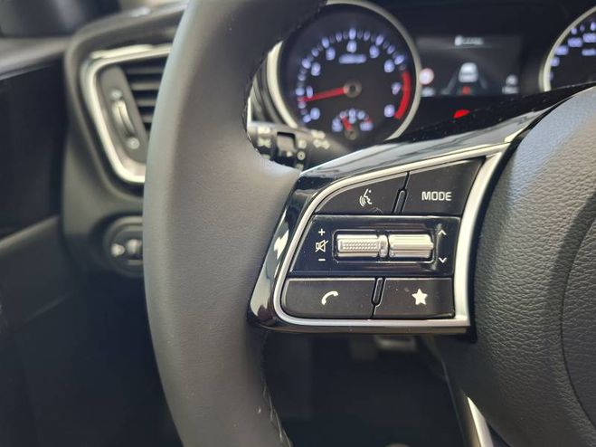 Kia Ceed SW 1.5 T-GDi 140 ch BVM6 Active gris de 2026