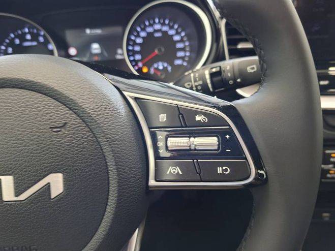Kia Ceed SW 1.5 T-GDi 140 ch BVM6 Active gris de 2026